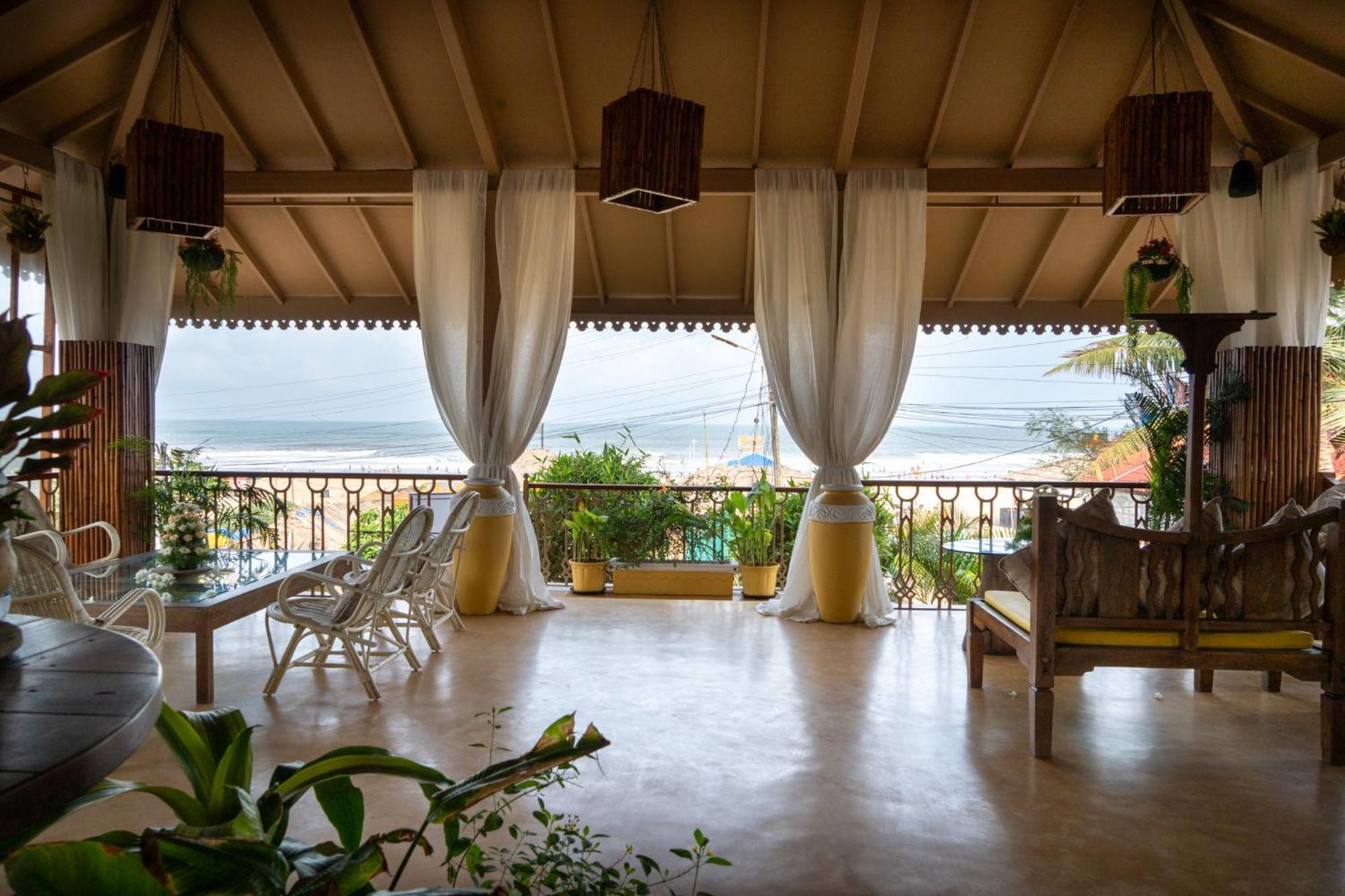 Fiesta Beach Resort Baga Kültér fotó