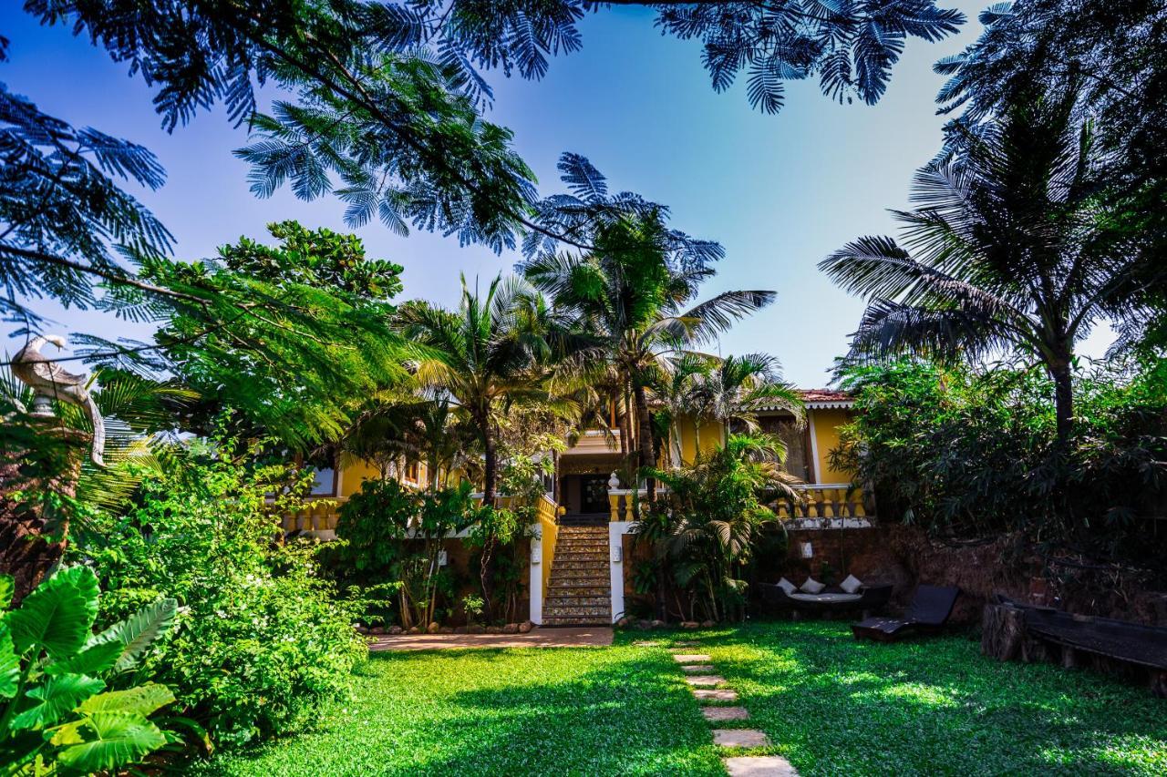 Fiesta Beach Resort Baga Kültér fotó